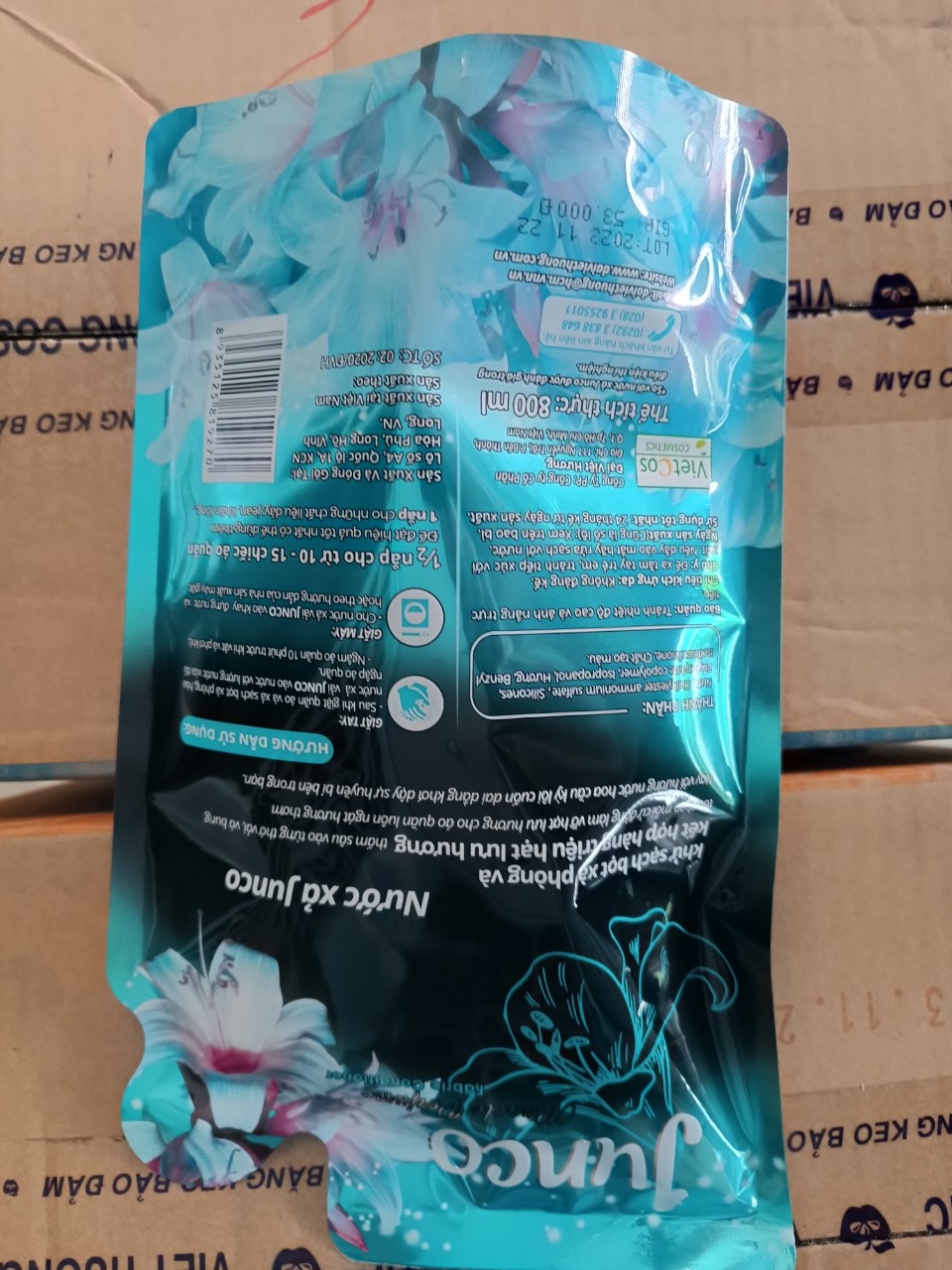 Nước xà Junco Túi 800ml Vàng - Nồng nàn