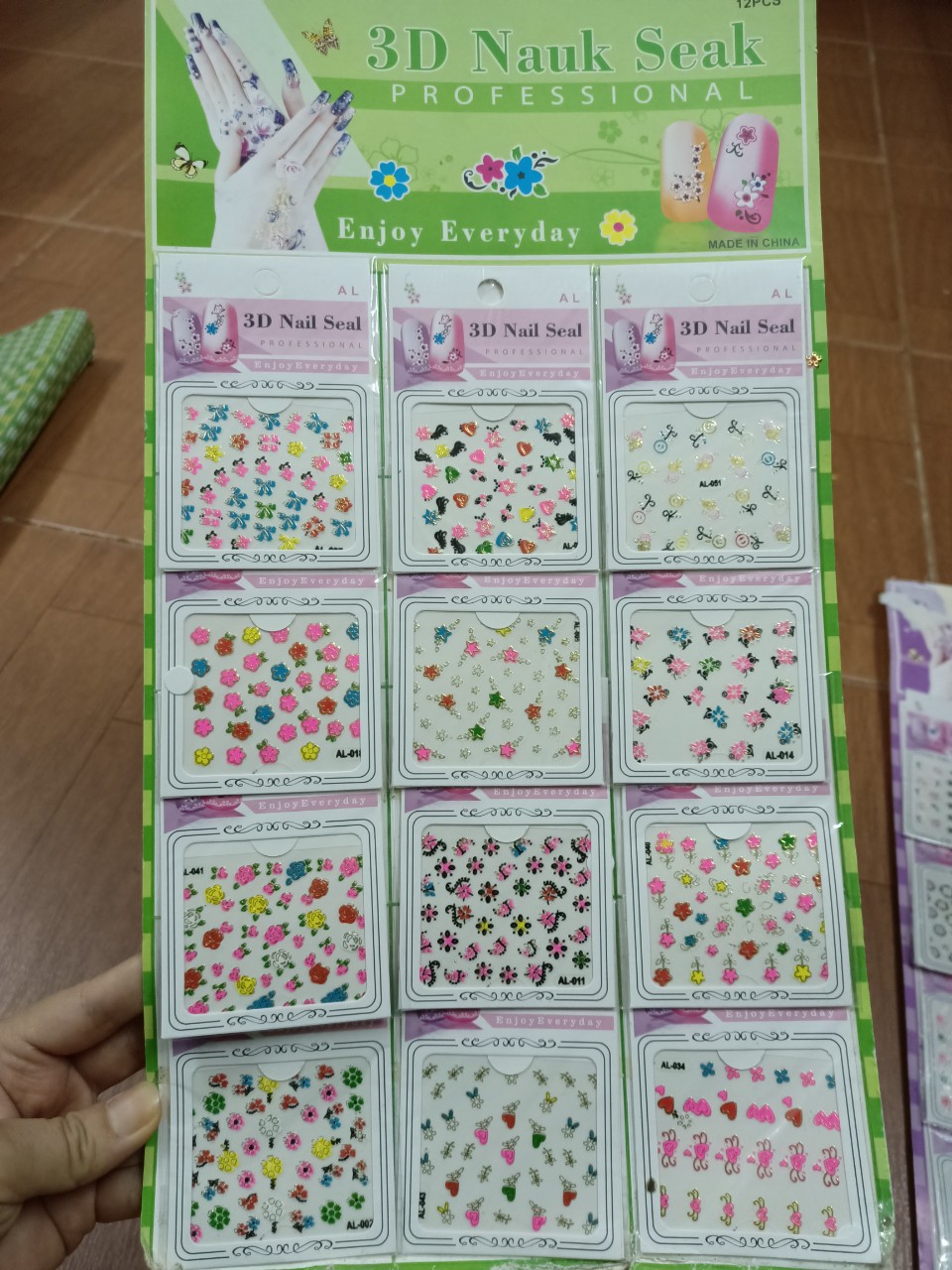 Combo 5 Sticker dán móng tay xinh xắn cho bé