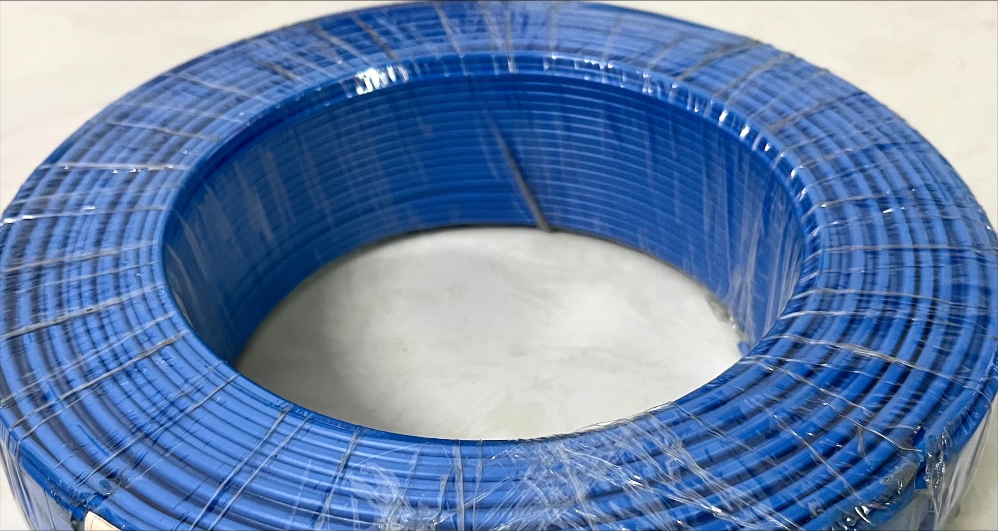 Dây cáp điện đôi CV 2x1.5 CADIVI. Cuộn 100 m