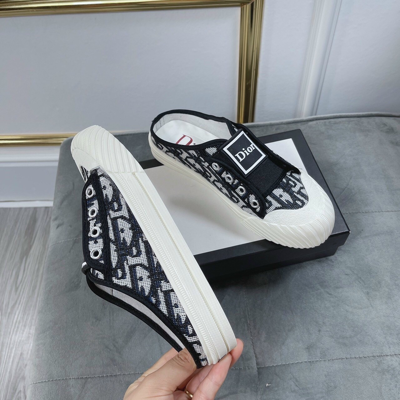 Sục thể thao dior siêu đẹp màu trắng