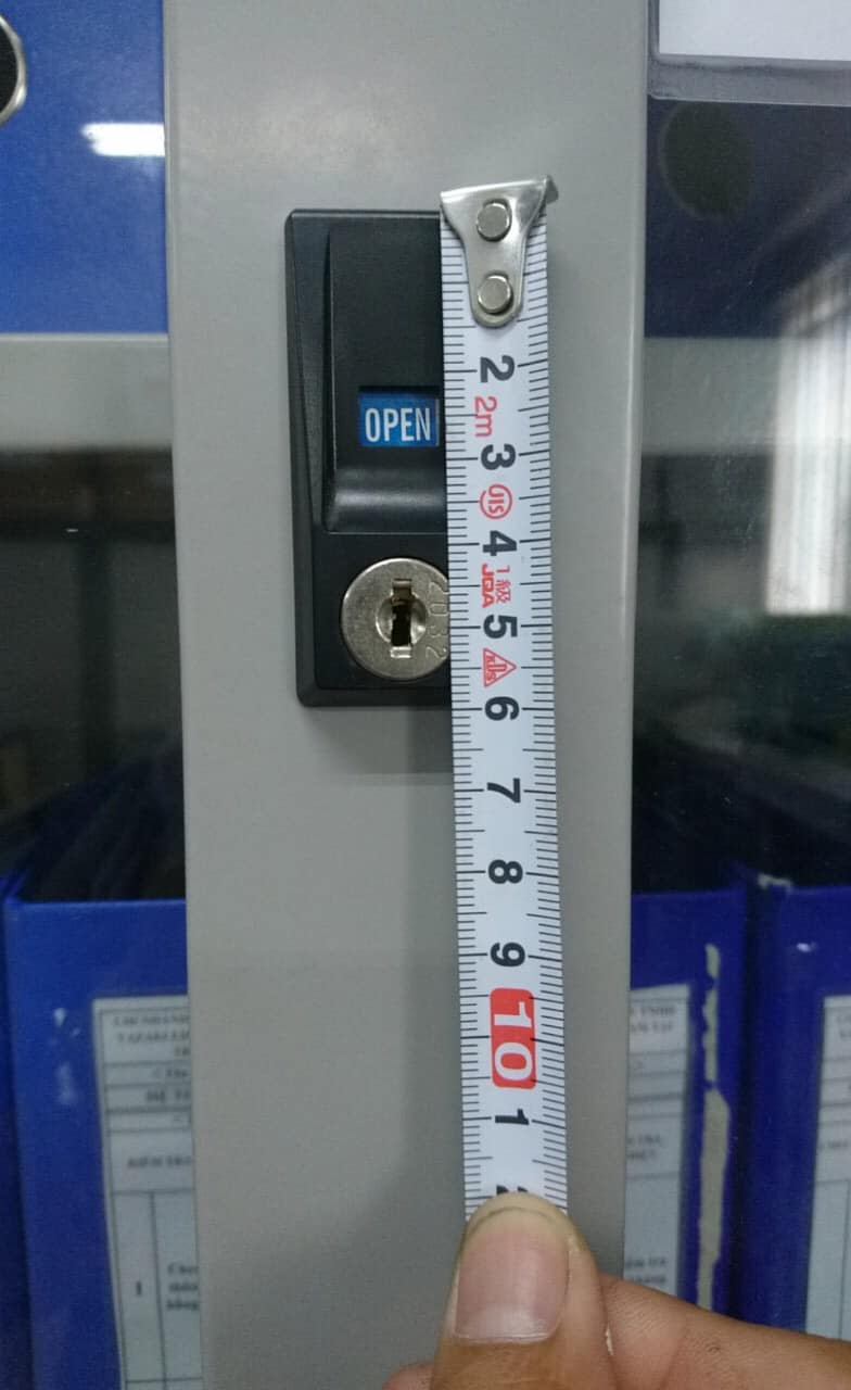 [HCM]Khóa tủ sắt lùa Hòa Phát T6