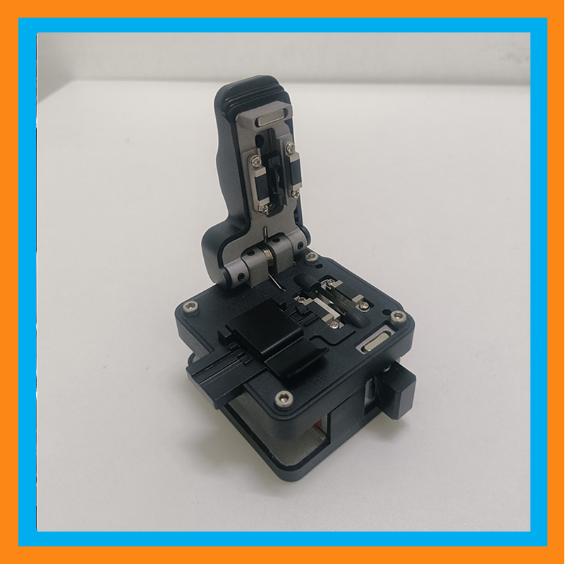 Dao cắt sợi quang silicon GR 17