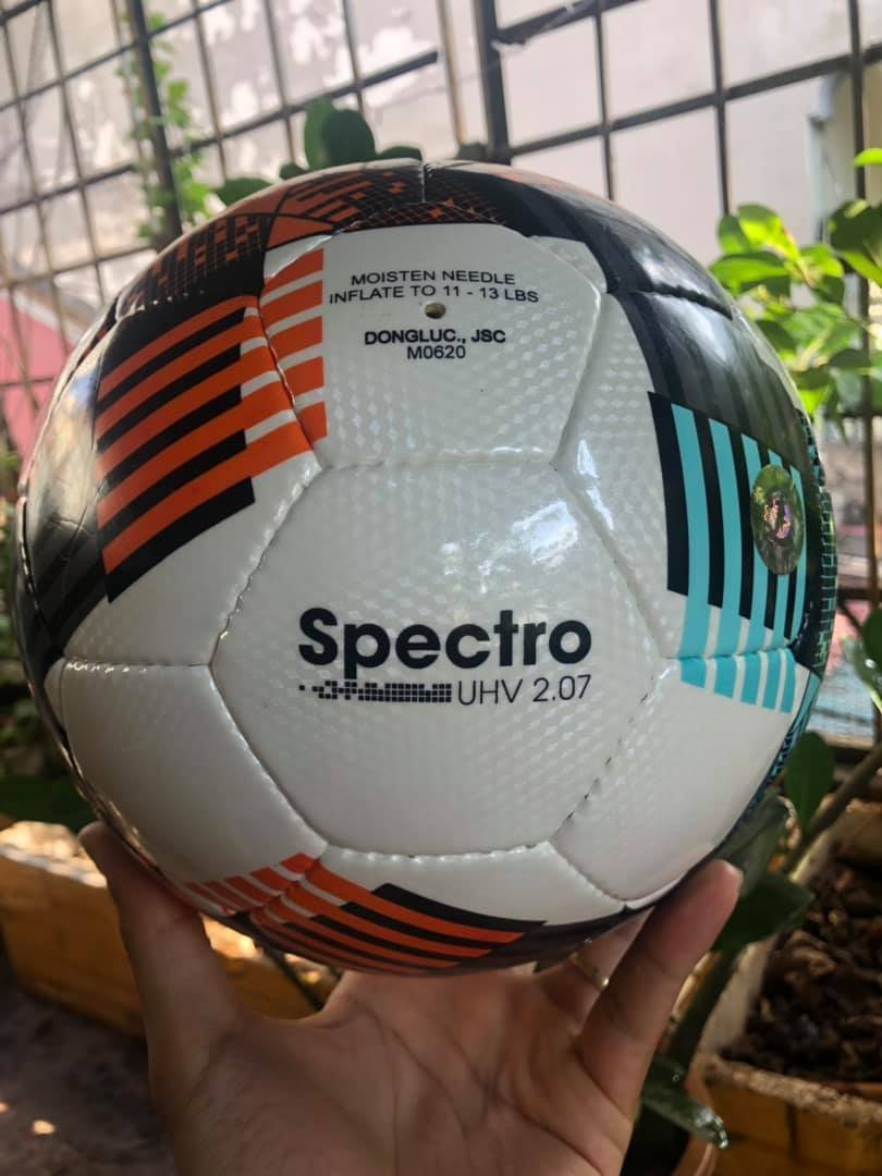 Quả bóng đá chính hãng động lực uhv 2.07 spectro – tiêu chuẩn fifa quality pro
