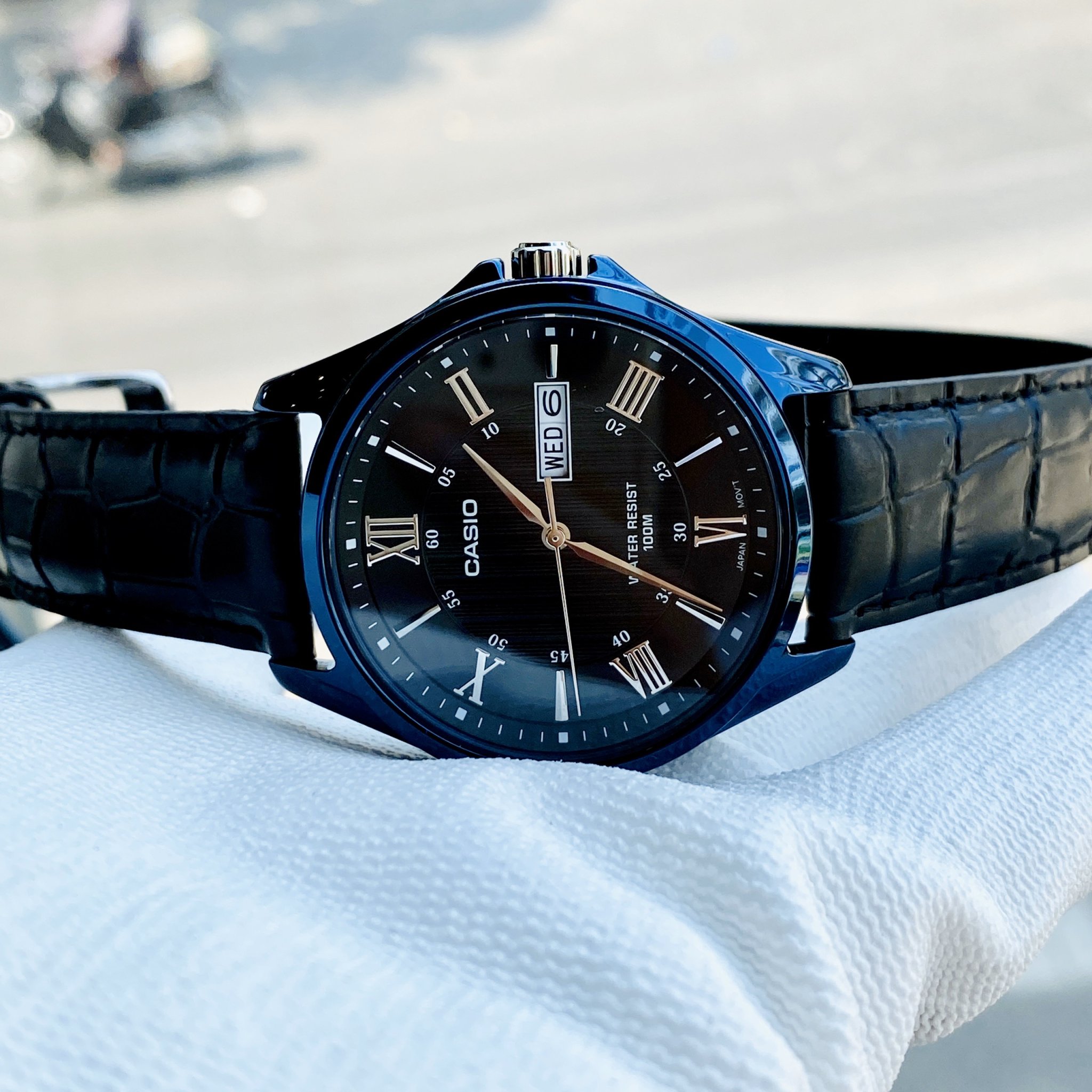 Đồng hồ nam dây da Casio MTP 1384BUL-1
