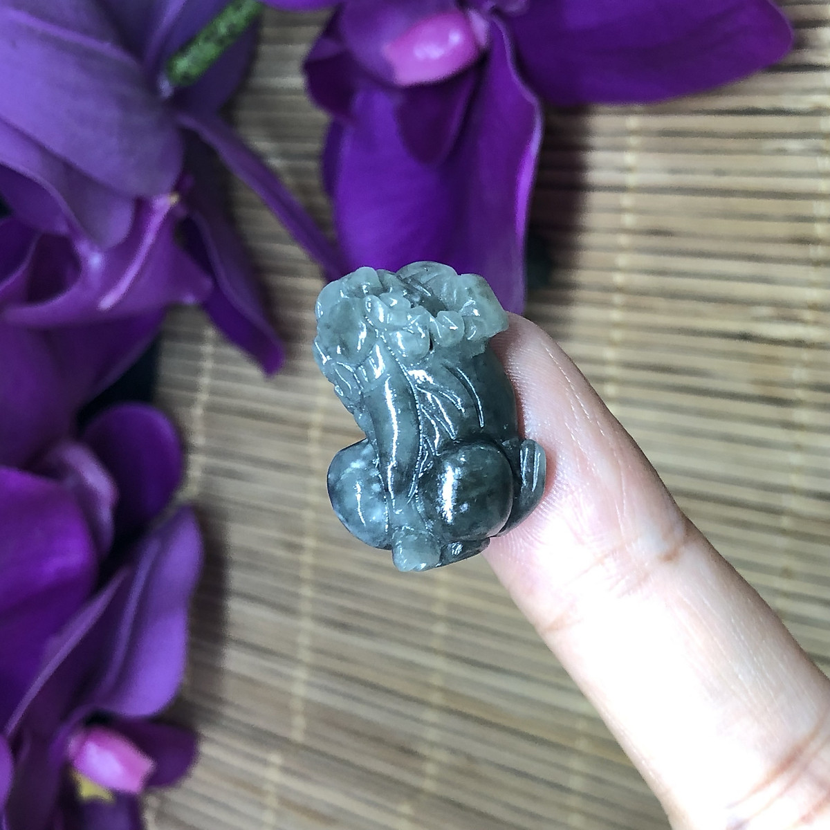 TỲ HƯU NGỌC CẨM THẠCH – THNC002