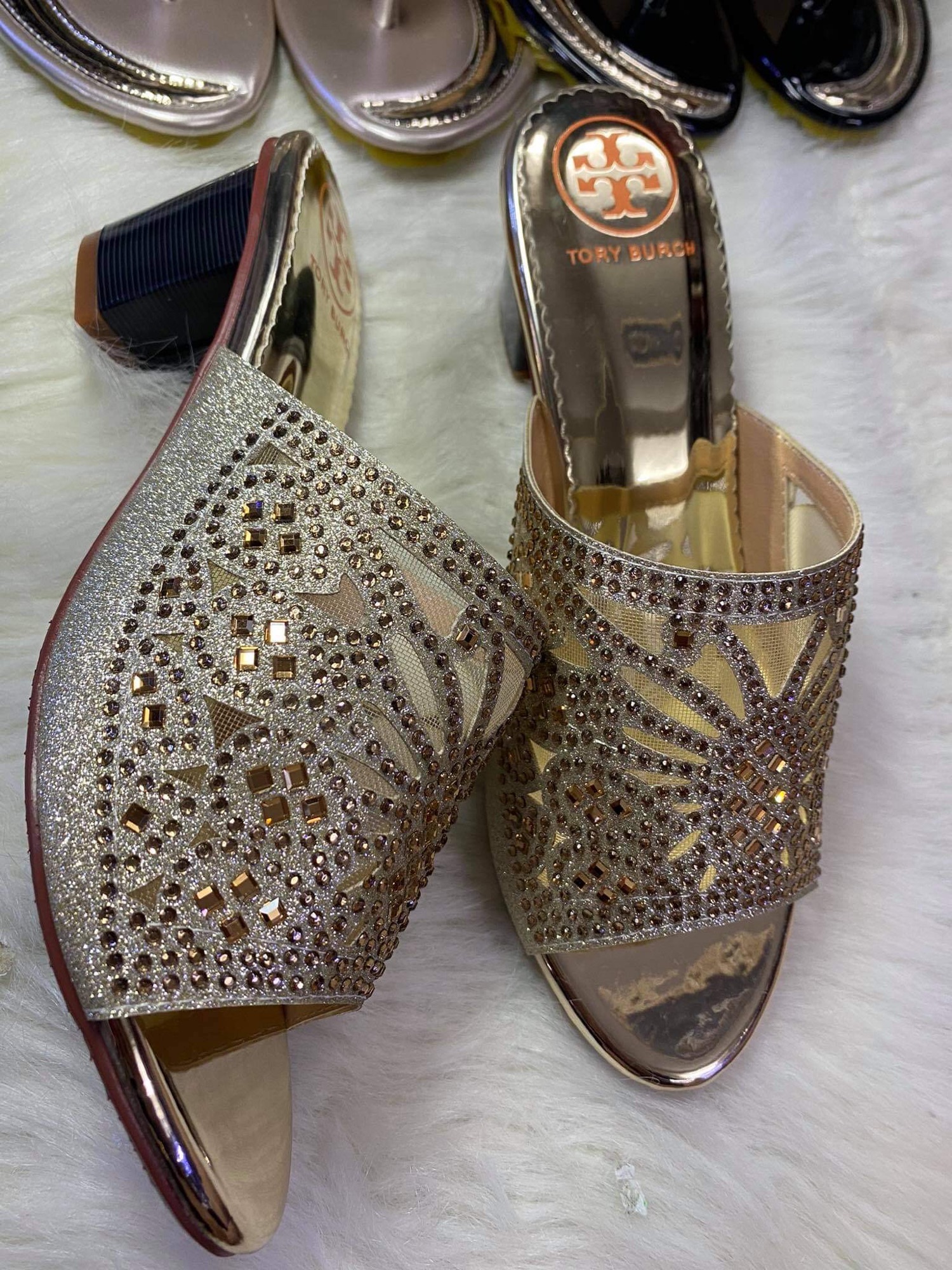 Guốc trung nien số lớn big size 36-42