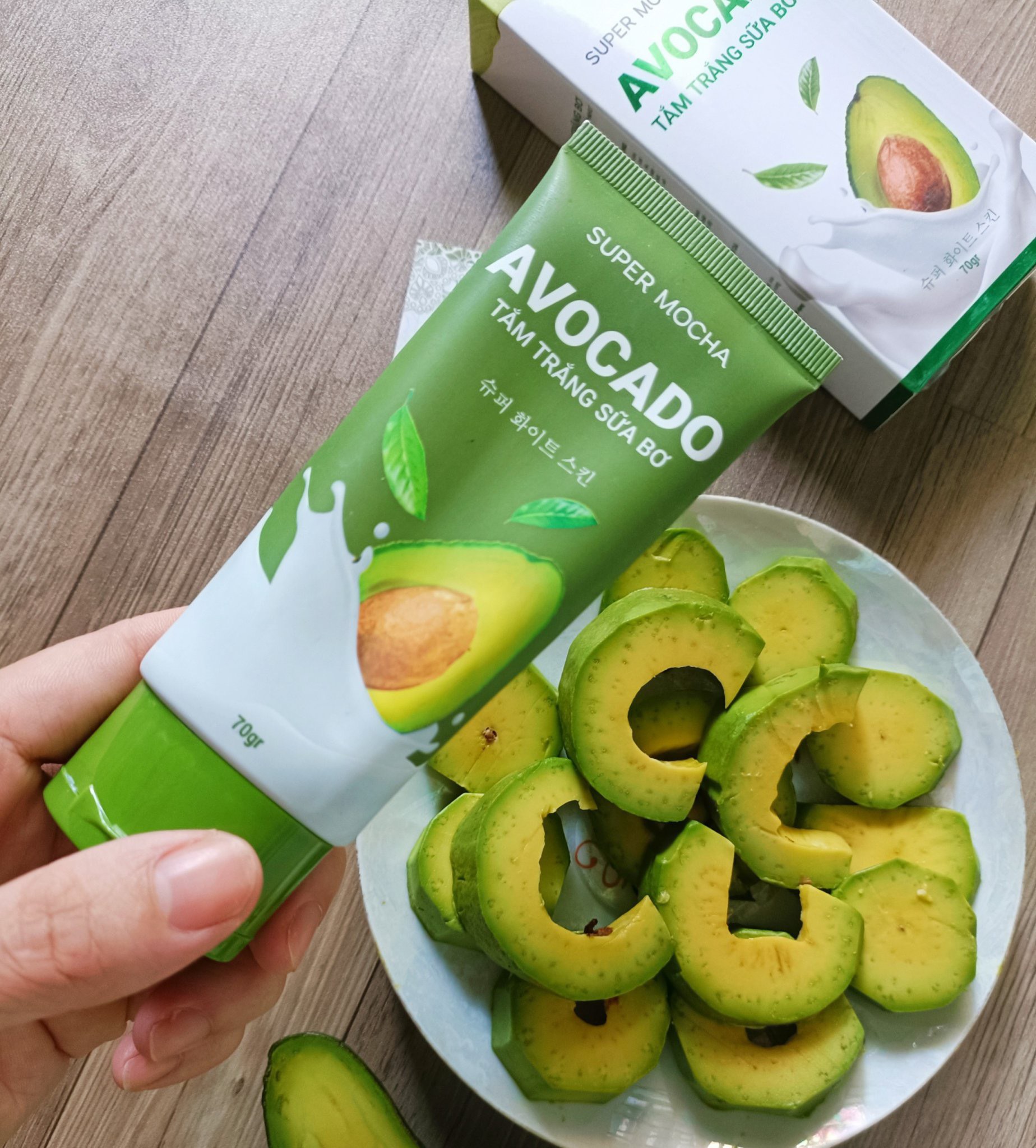 TẮM TRẮNG BODY BƠ SỮA SUPER MOCHA-AVOCADO