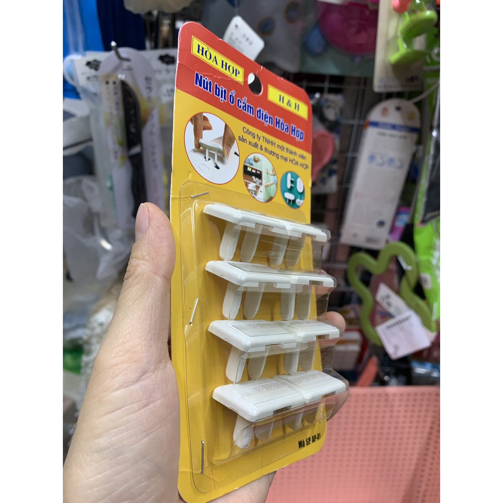 Bộ 8 Nút Bịt Ổ Cắm Điện An Toàn Cho Bé Hòa Hợp