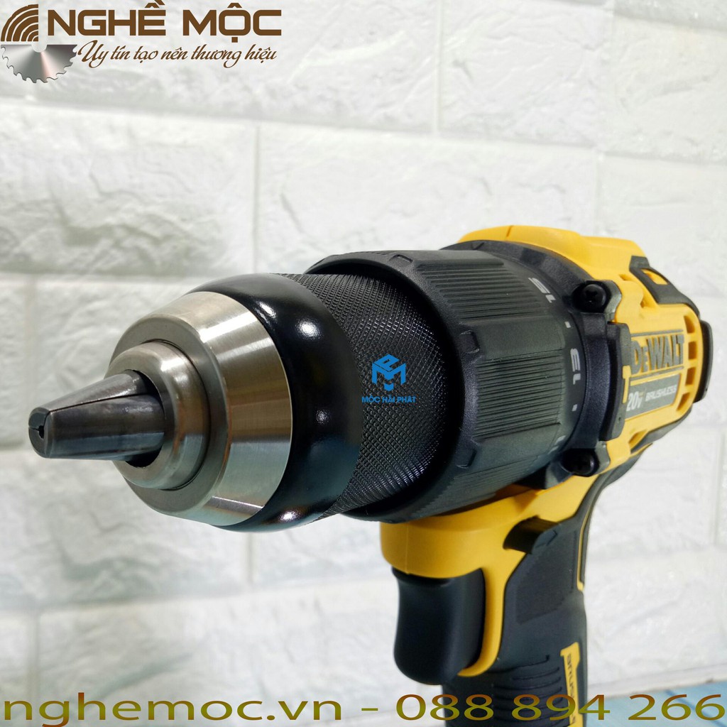 DCD709 Dewalt - Máy khoan pin 18V