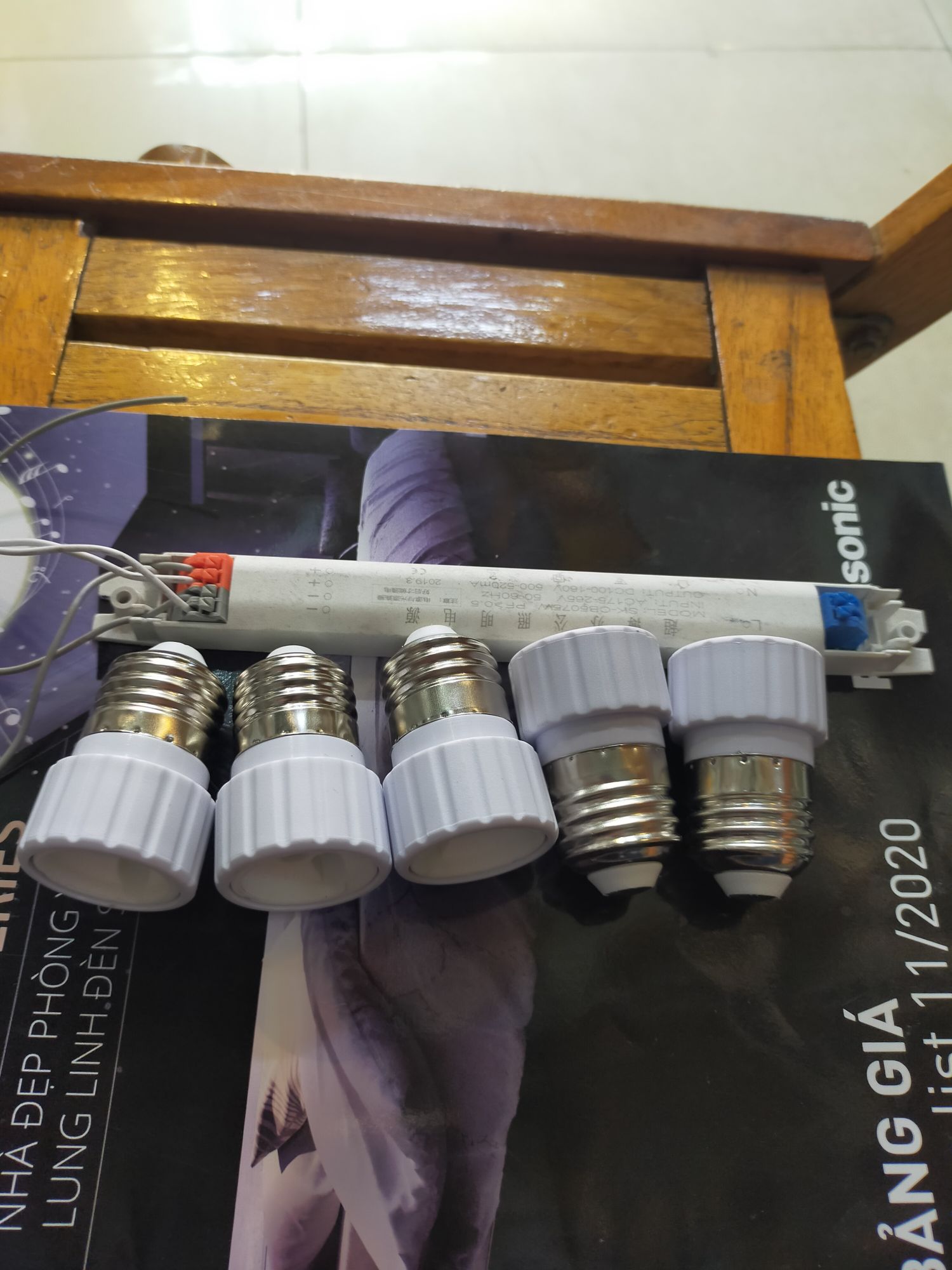Đui chuyển đổi gu10-e27