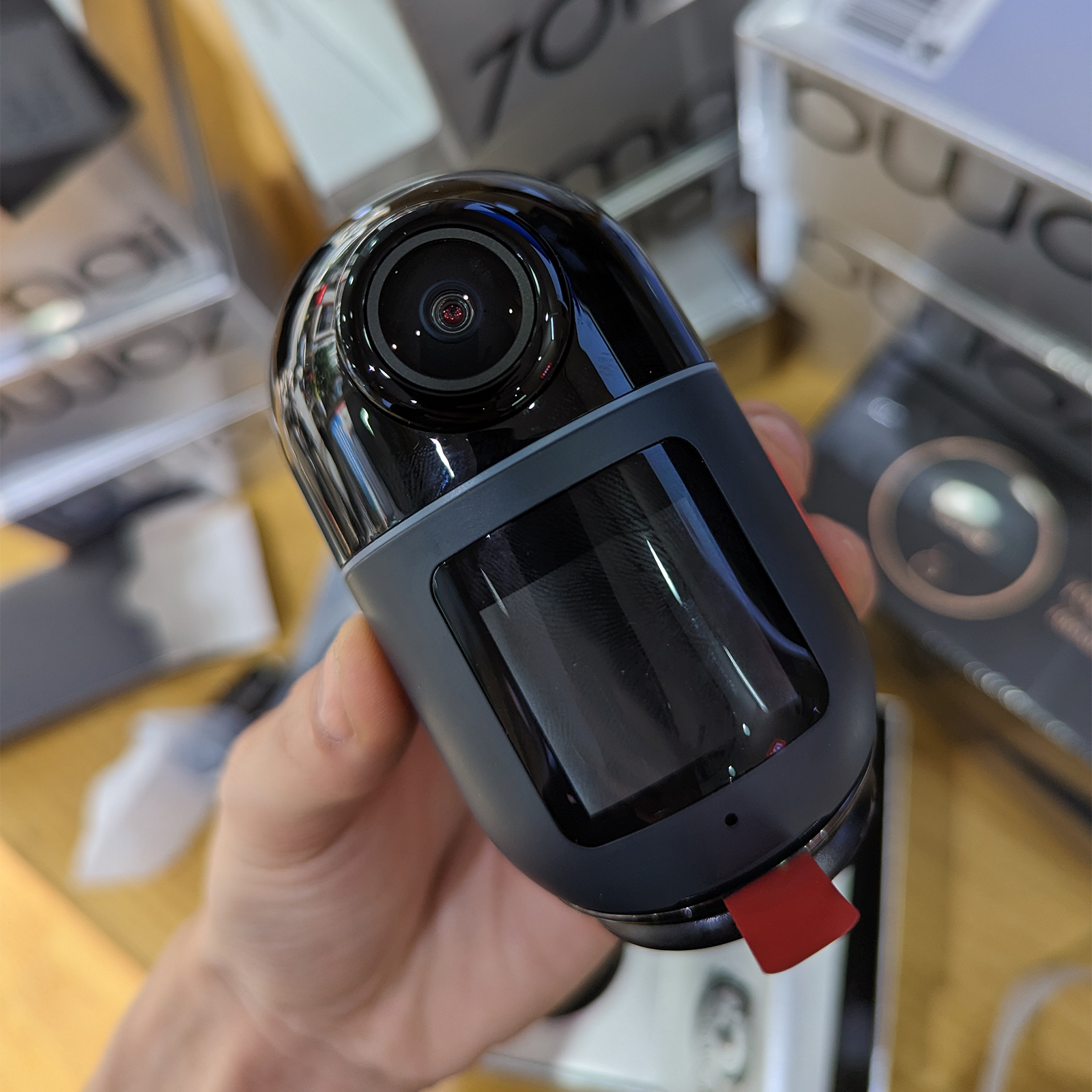 Camera hành trình 70mai X200 Omni - Xoay 360 độ - Xiaomi - Màu đen xám