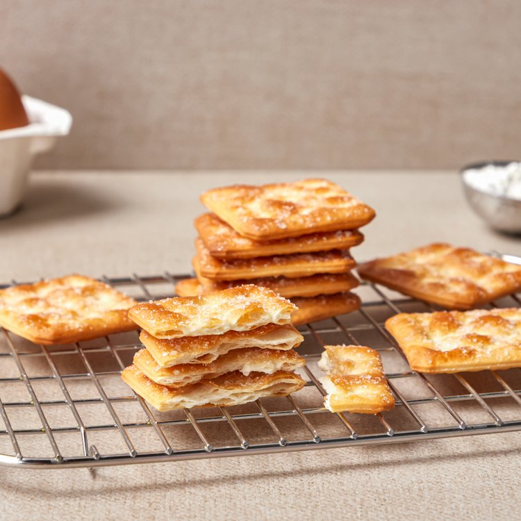 Bánh croissant (bánh sừng bò) Orion 196.8g