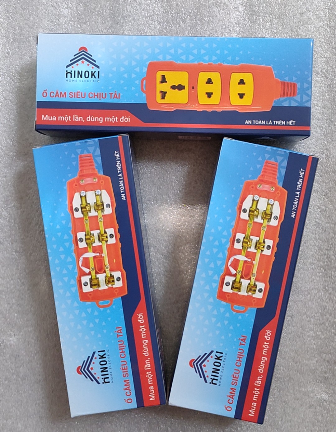 Ổ cắm điện 3 lỗ siêu chịu tải 6000w Hinoki
