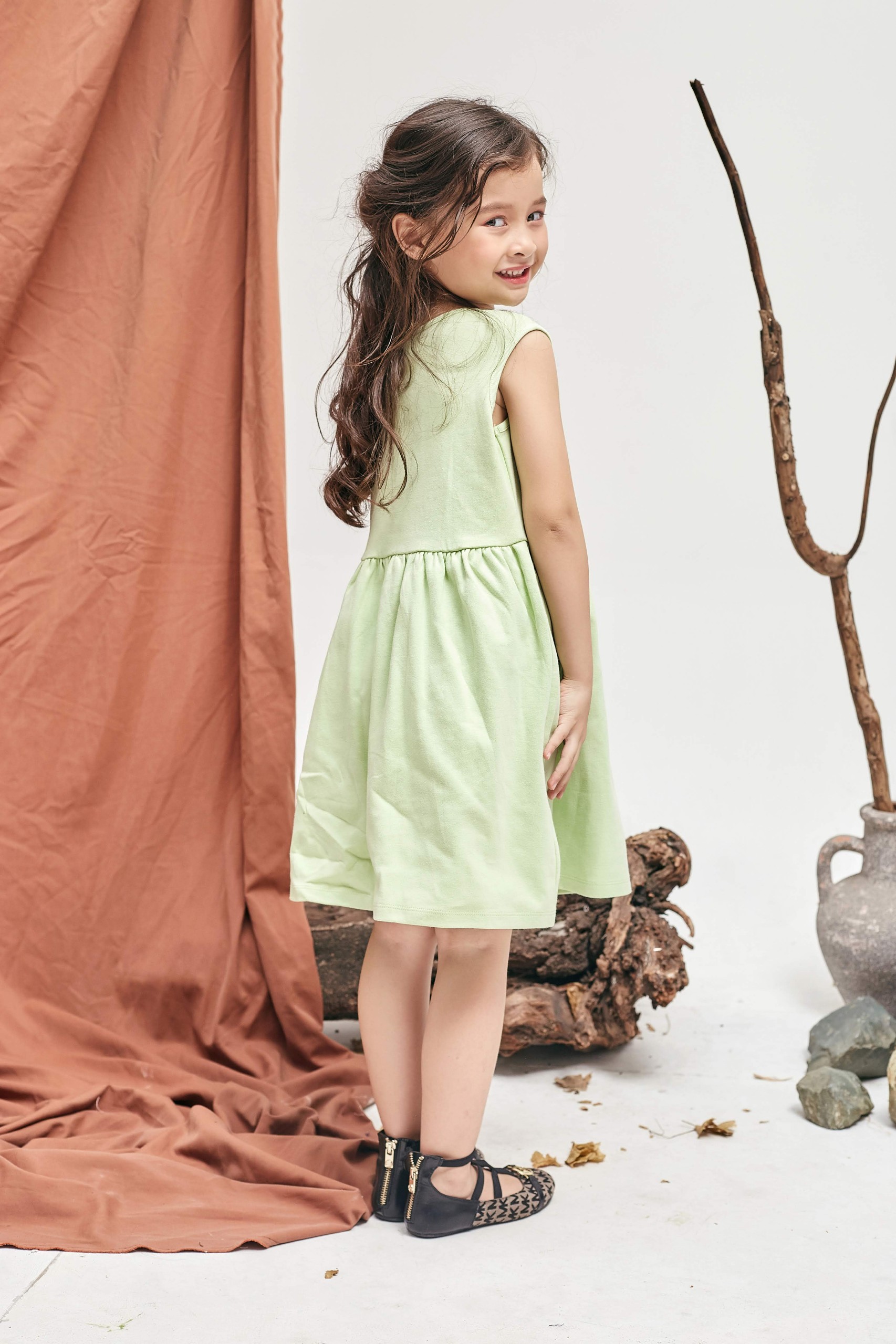 Đầm thun bé gái AmPrin D221