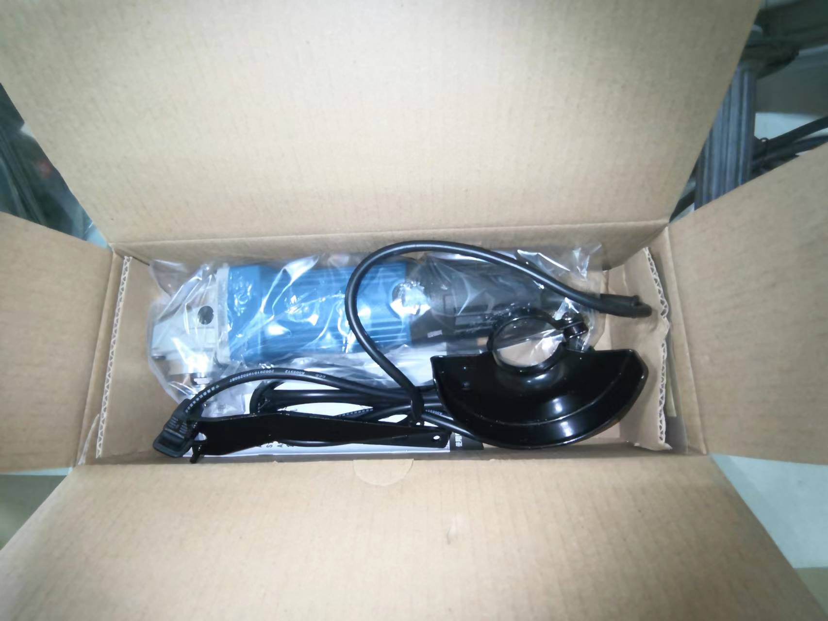 máy mài góc DongCheng  DSM04-100 710W