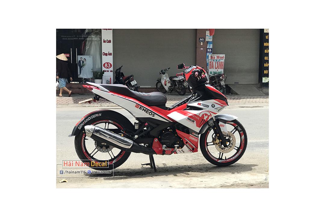 Tem Trùm Exciter 150 Trắng Đỏ Eneos Monster