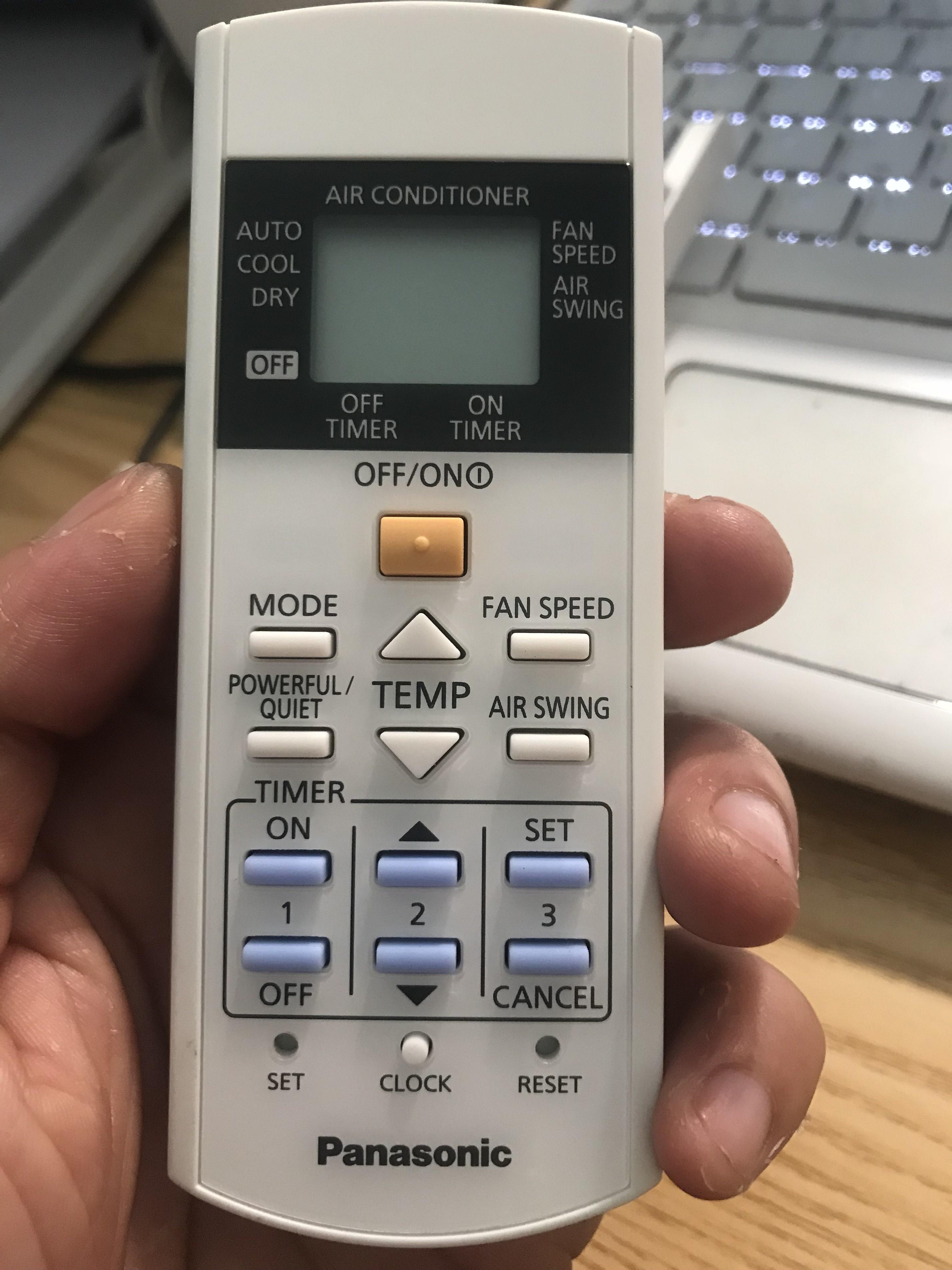 Điều khiển Điều hòa panasonic CS 1 chiều (trắng)