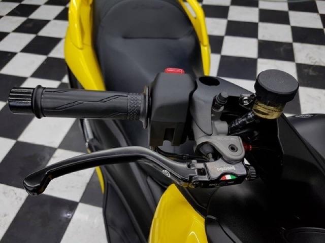 [HCM]Bình dầu khói Brembo . DoChoiXeMay