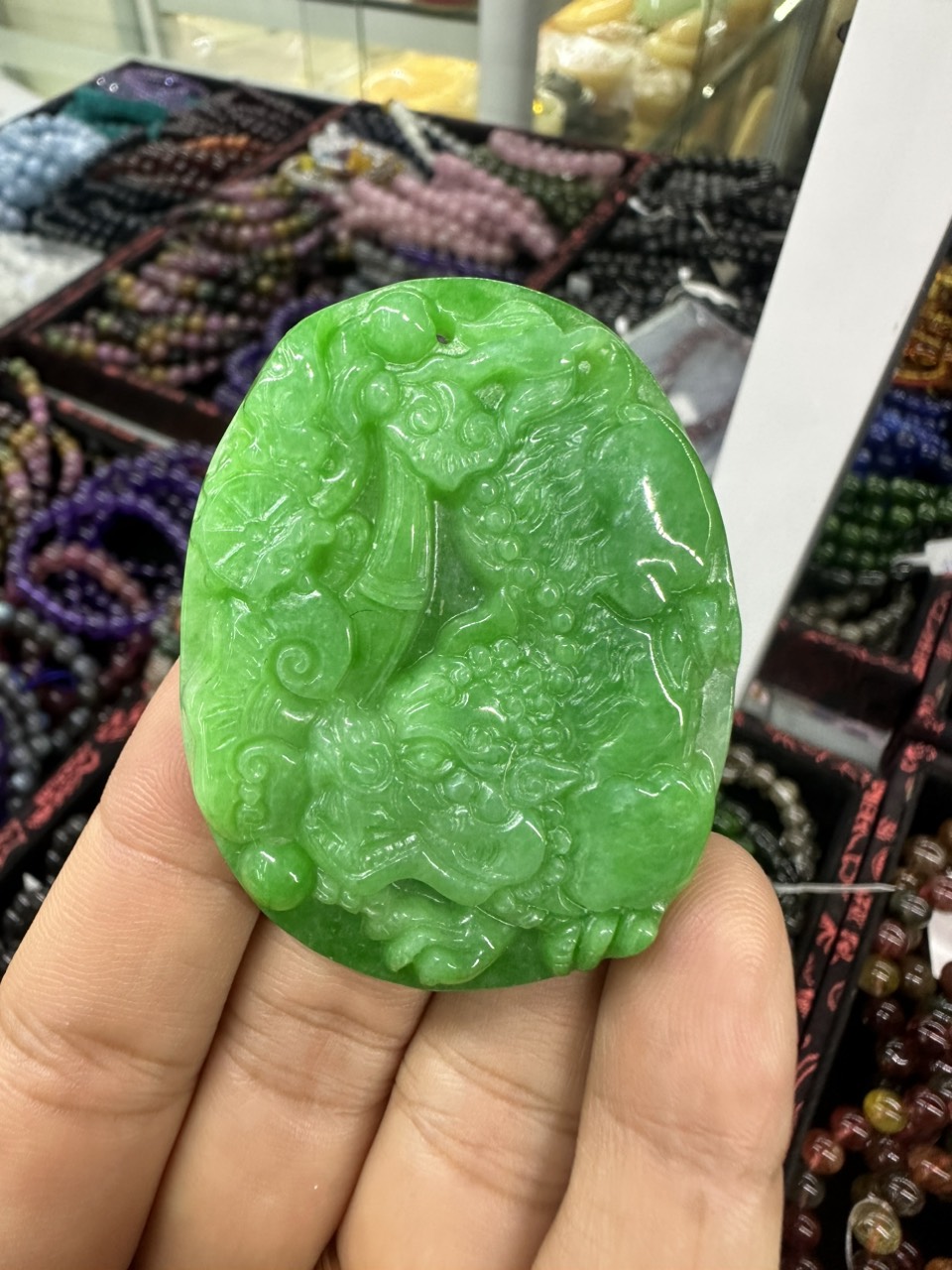 Mặt dây chuyền Rồng phong thủy đá ngọc cẩm thạch