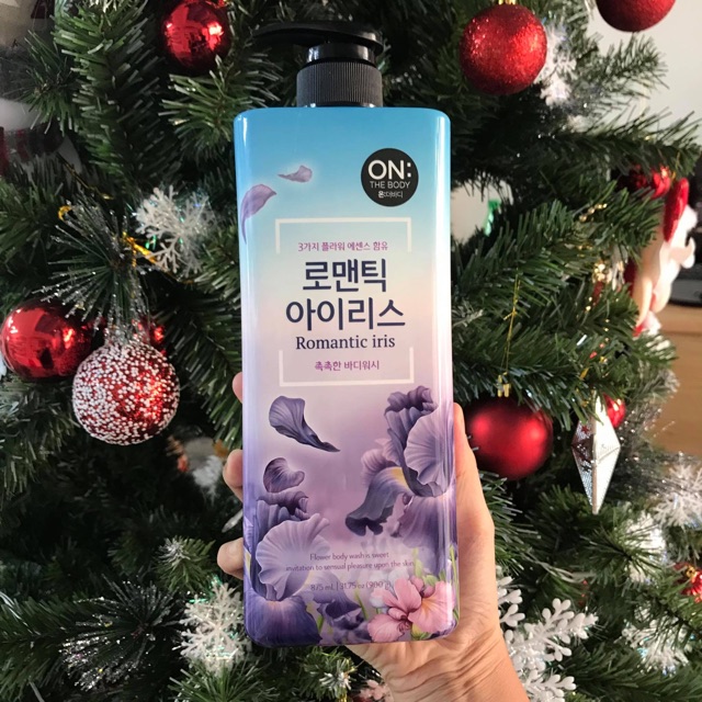 Sữa Tắm On The Body Hàn Quốc 900ml