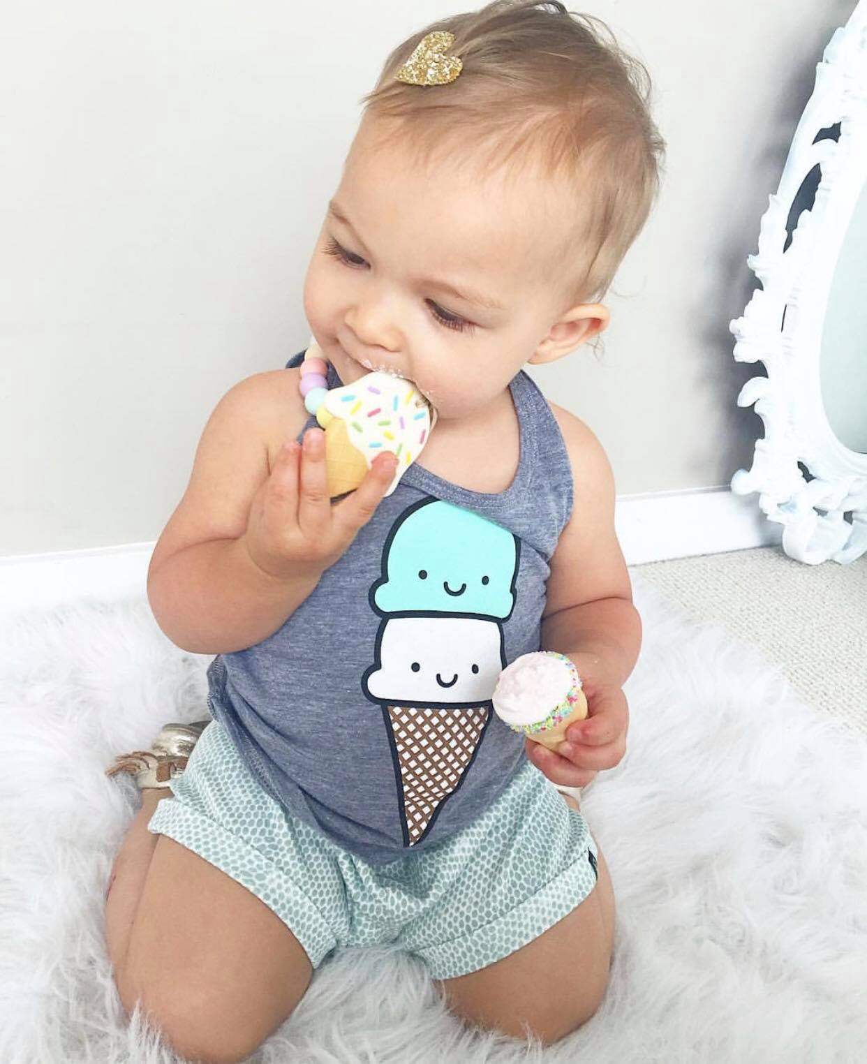 LOULOU LOLLIPOP Gặm Nướu Canada
