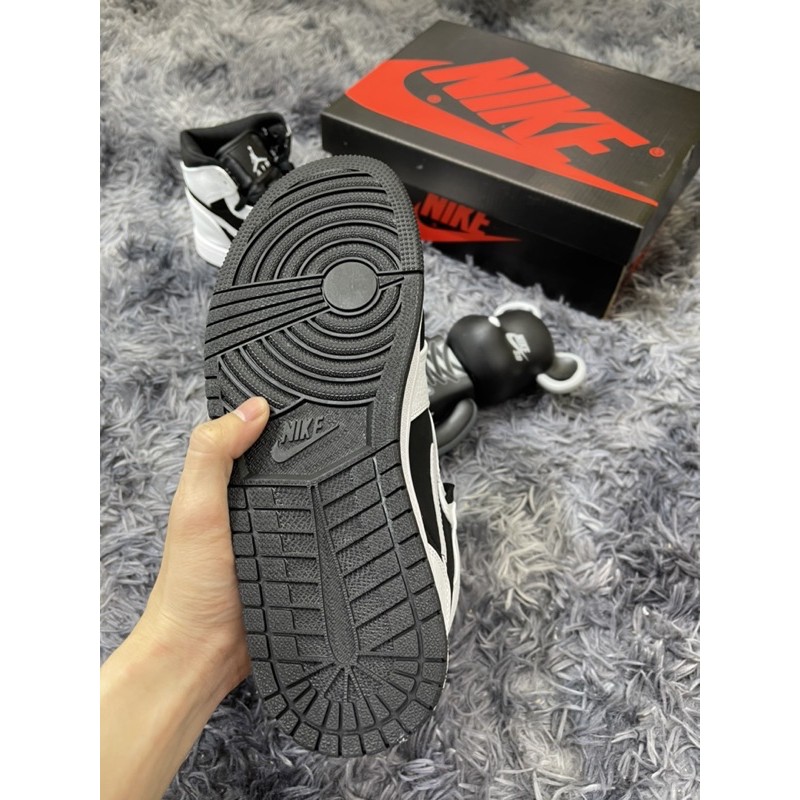 Giày J0rdan 1 high trắng đen ( full box+ bill+ tất)