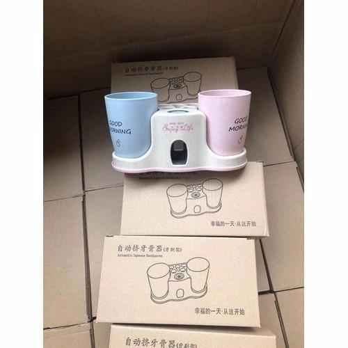 Bộ Nhả Kem Đánh Răng  Kèm 2 Cốc Lúa Mạch GD74