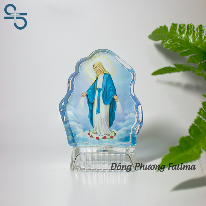 Pha Lê Trang Trí Hình Chiếc Lá 10cm
