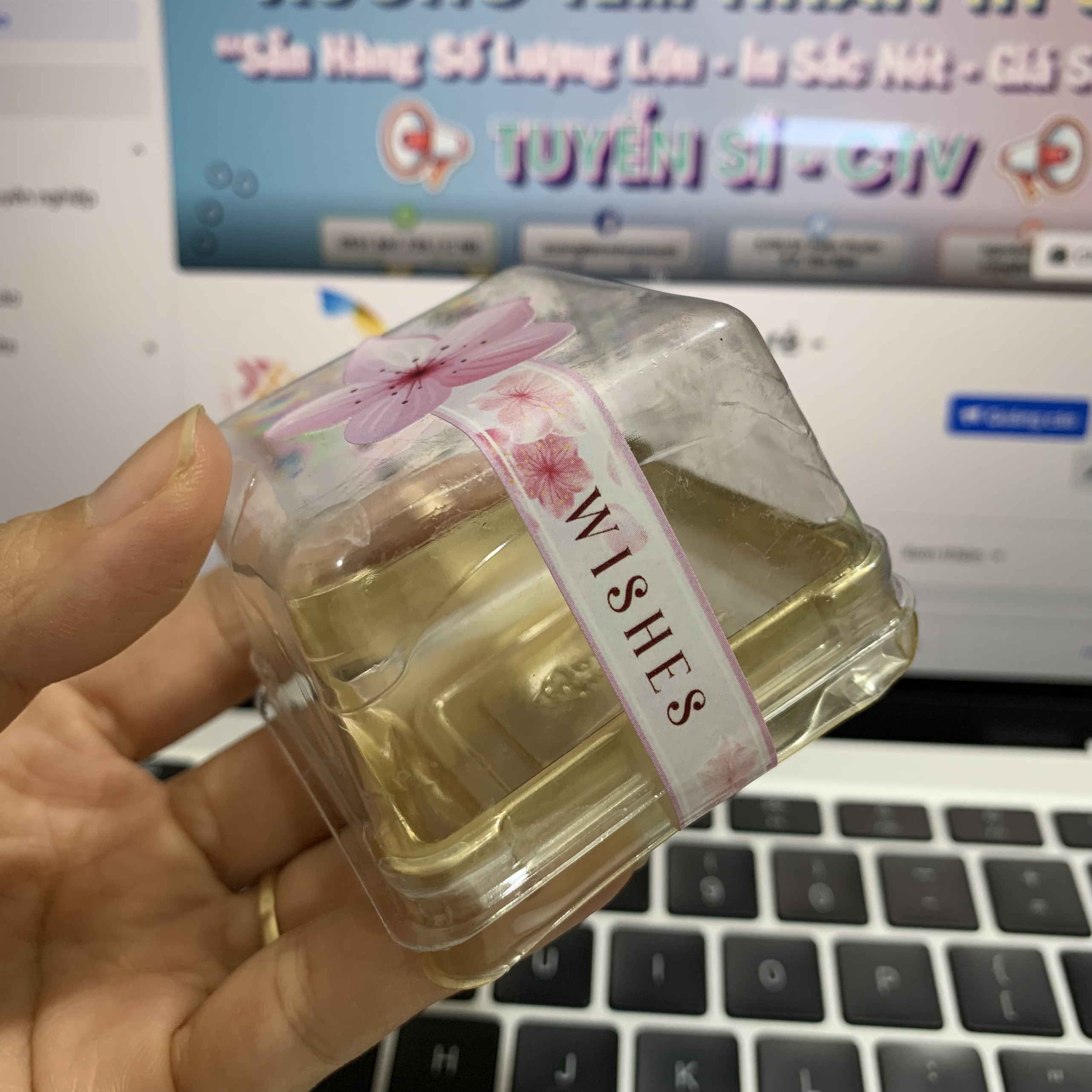 100 Tem niêm phong, nhãn dán "Thank you"