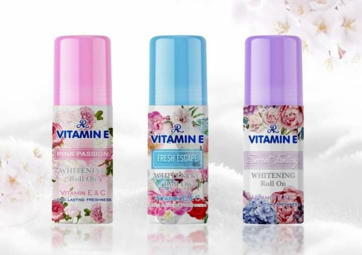 Lăn khử mùi hương nước hoa AR VITAMIN E Thái Lan