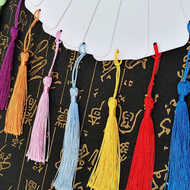 10 chiếc tua rua trang trí - đủ màu sắc