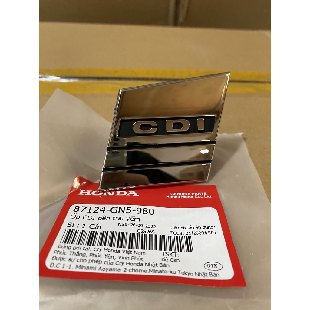 Ốp CDI bên trái yếm (87124GN5980)