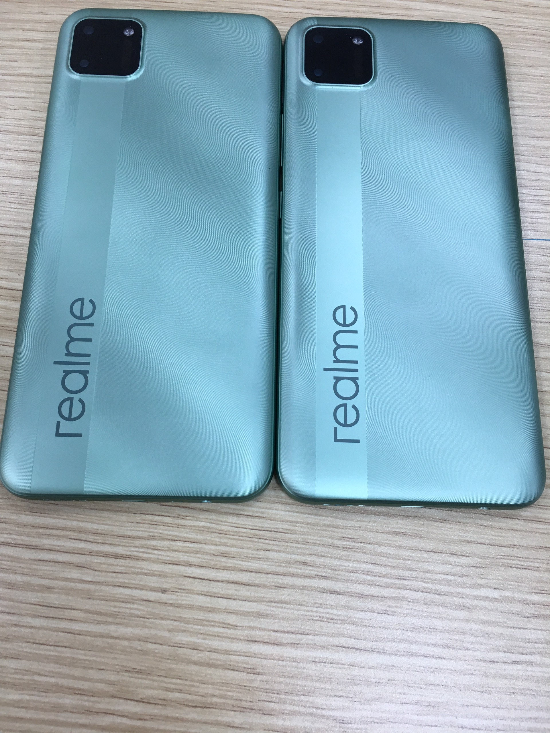 Nắp lưng Oppo Realme C11
