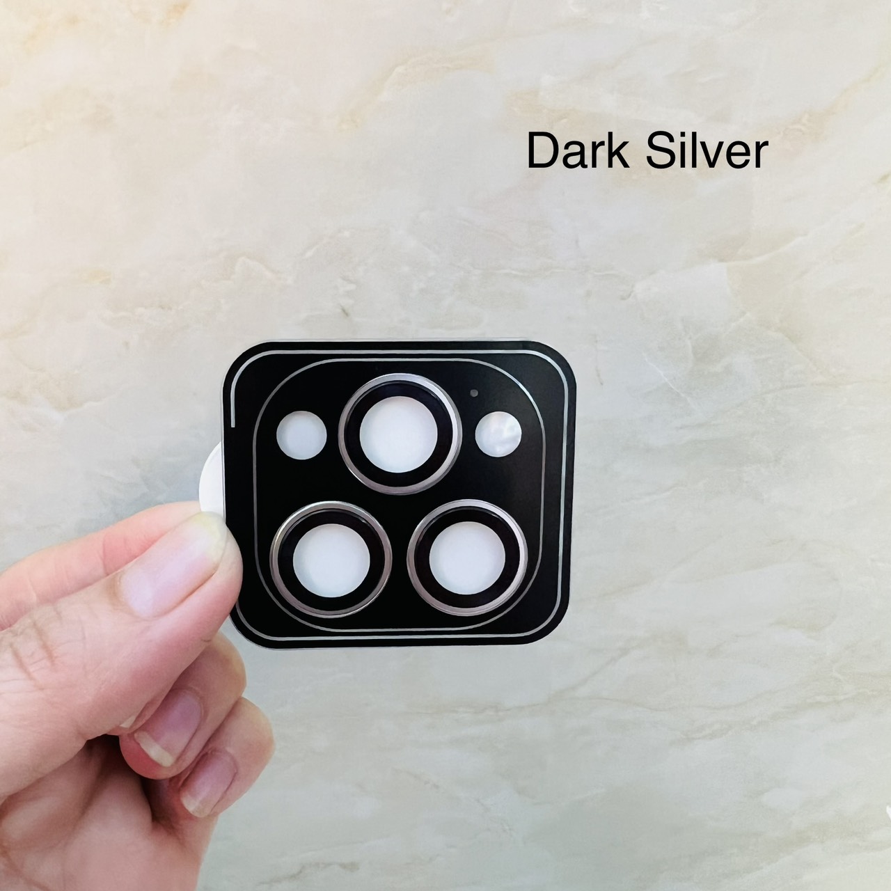 Cường lực bảo vệ camera iPhone 15 Pro/ 15 Pro Max URR