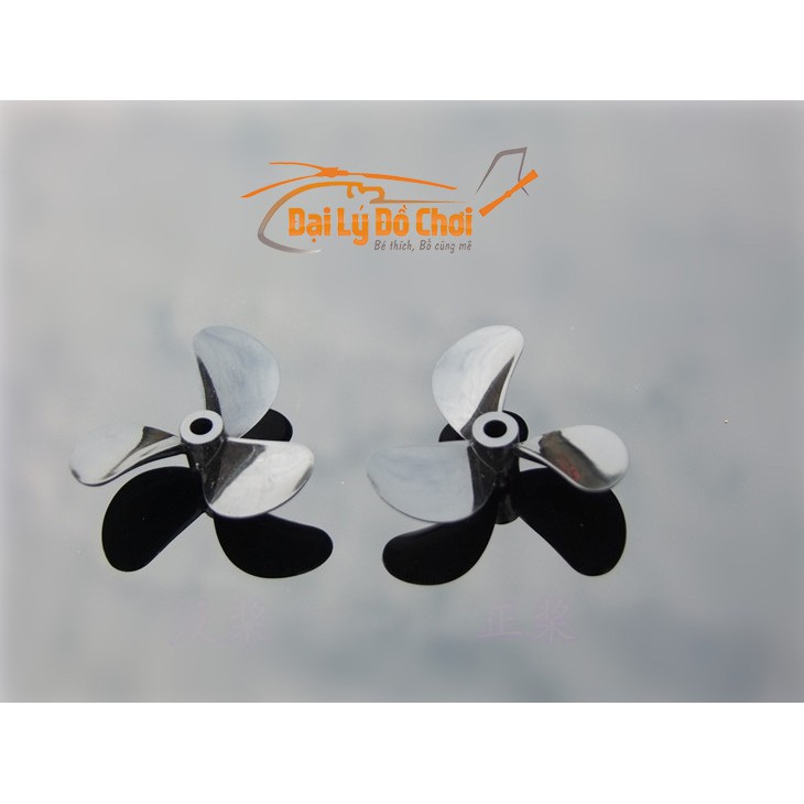 Cặp chân vịt thuận nghịch 3 lá kích thước 4x40mm chất liệu nhựa