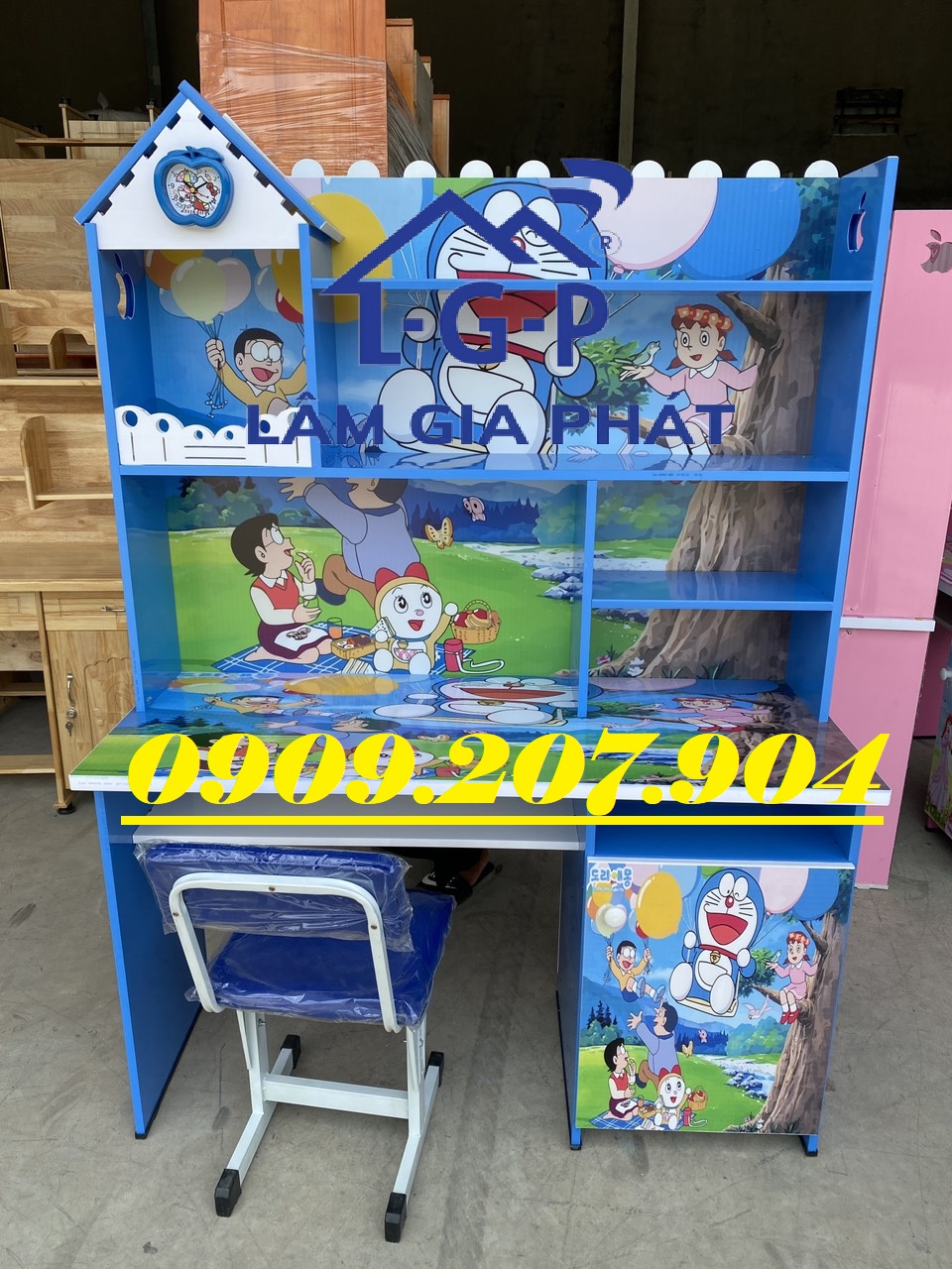 Bàn học sinh nhựa Đài Loan 2 lớp in 3D giao hỏa tốc