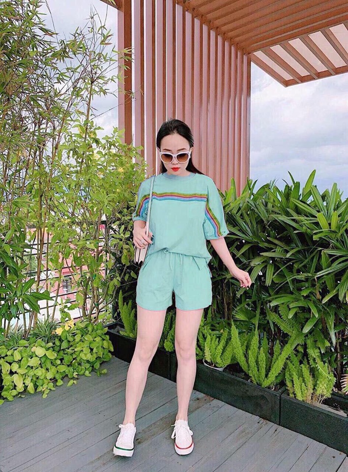 Set bộ đùi phối viền sọc siêu dễ thương