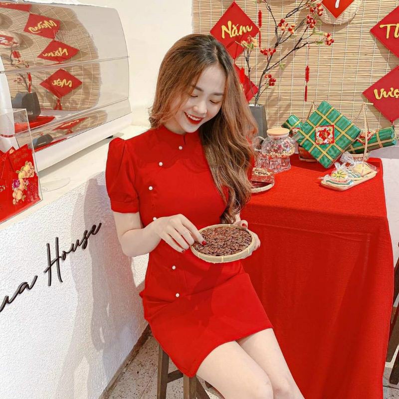 đầm cổ tàu đóng cườm