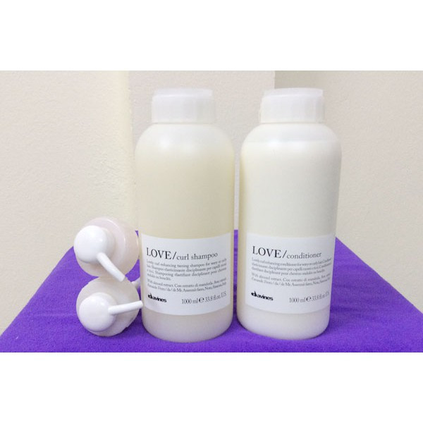 Cặp dầu gội xả cho tóc uốn Davines Love Curl 1000ml x2