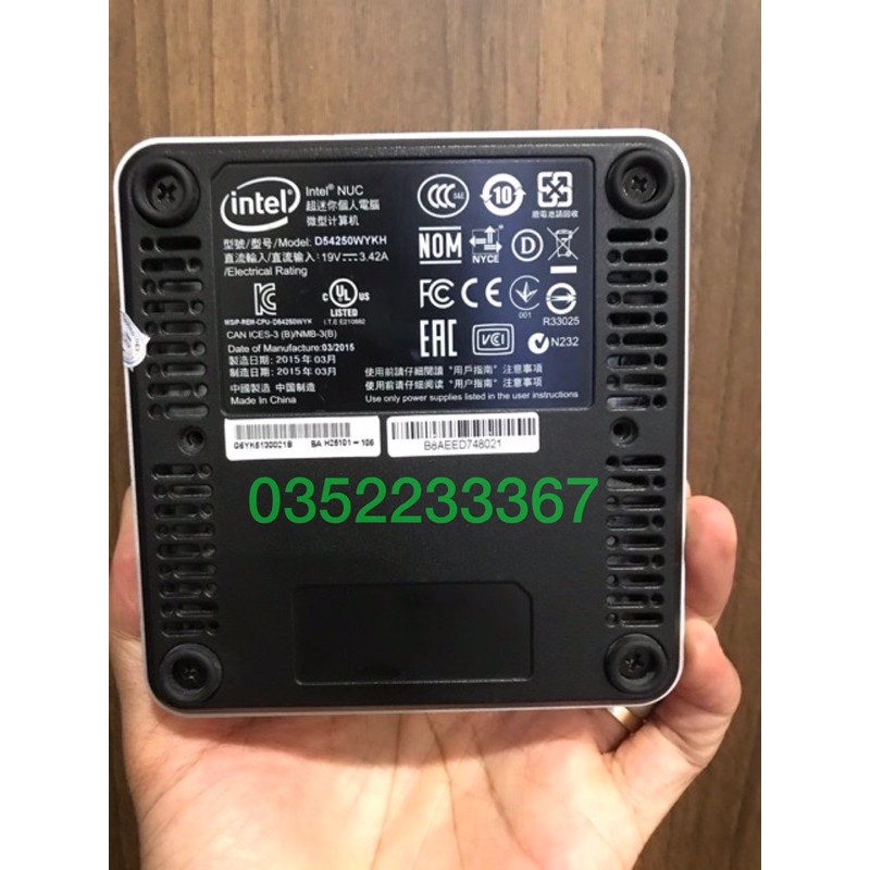 Intel NUC6i5SYH  core i5 gen6 ram 4G SSD 120G