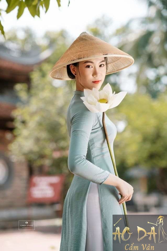 Áo dài lụa ngọc trai cao cấp nhà may Cẩm Vân