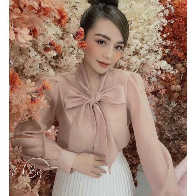 Áo sơ mi tay bồng cổ nơ khuy ngọc tiểu thư