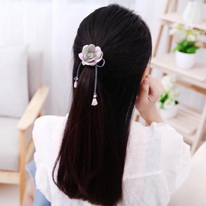 Buộc tóc hoa rơi tiểu thư Hàn quốc cột tóc cổ trang dễ thương