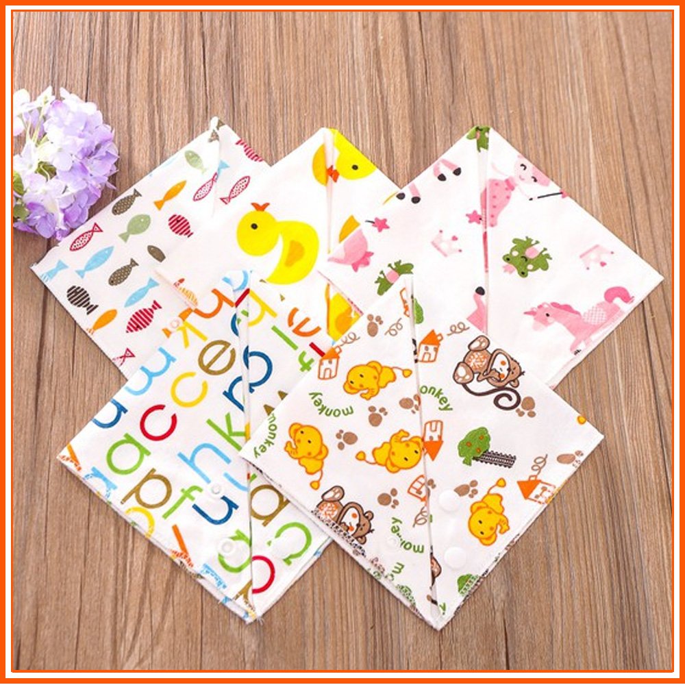 Set 2 khăn yếm cotton viền cho bé có cúc bấm