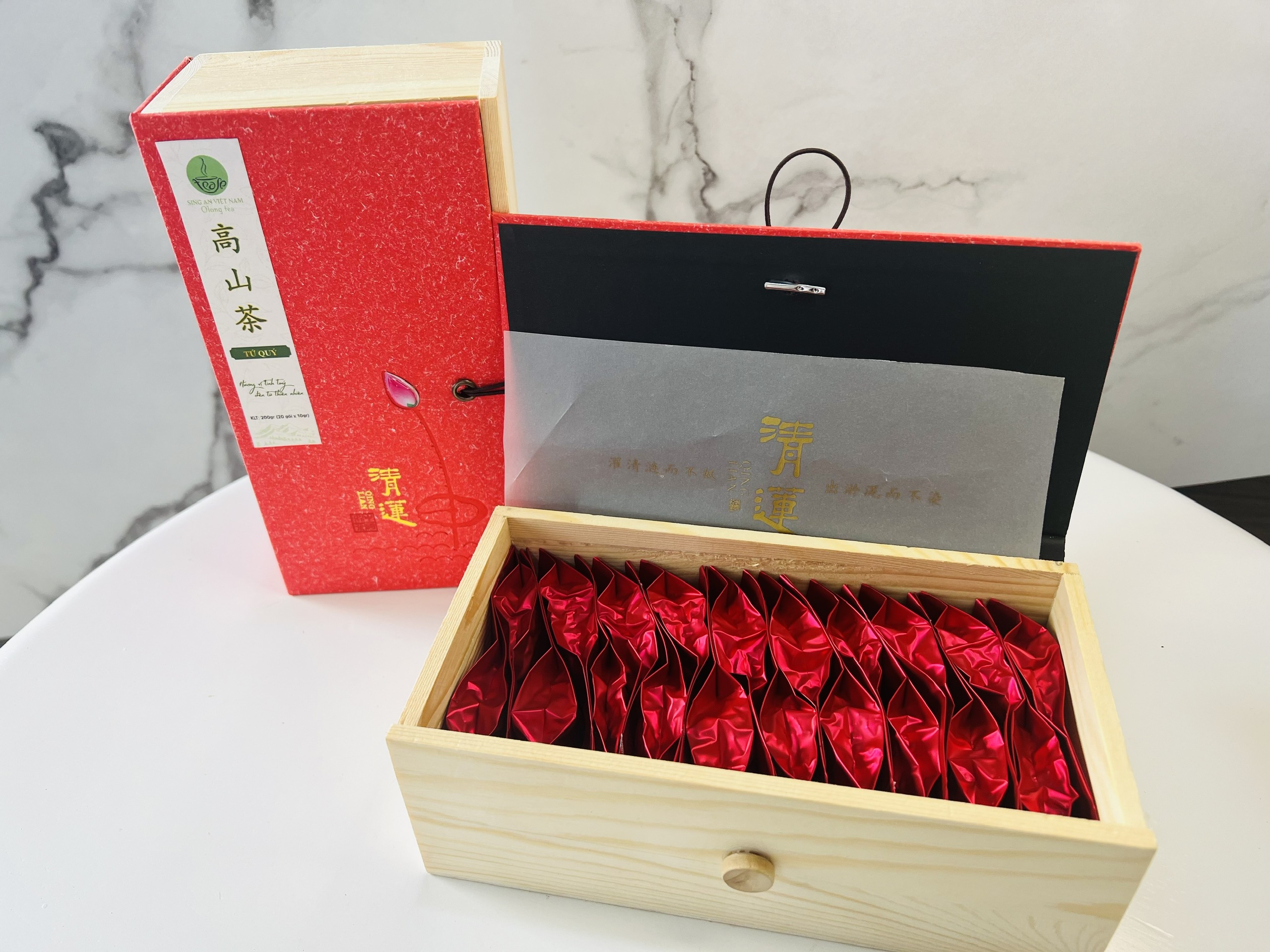 Set trà Oolong Tứ Quý 200gr