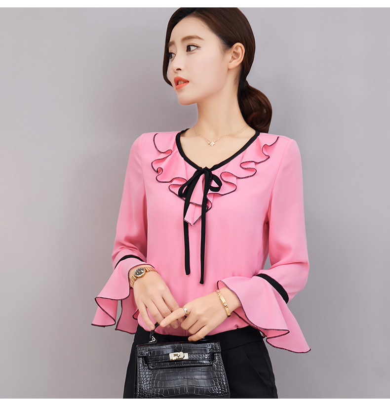 Áo kiểu nữ cổ bèo tay loe viền đen size s dưới 48kg