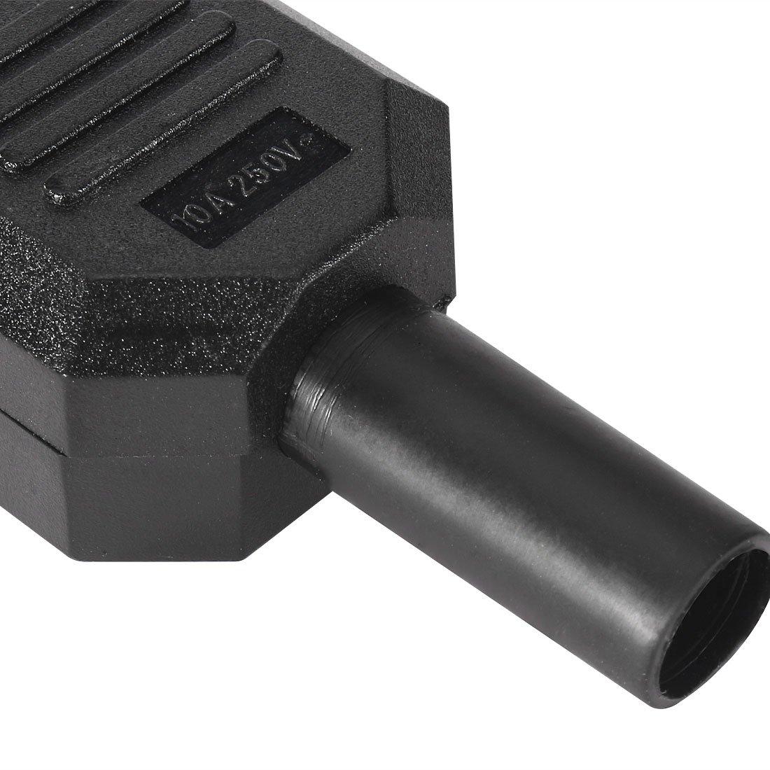 C14 male plug (male)