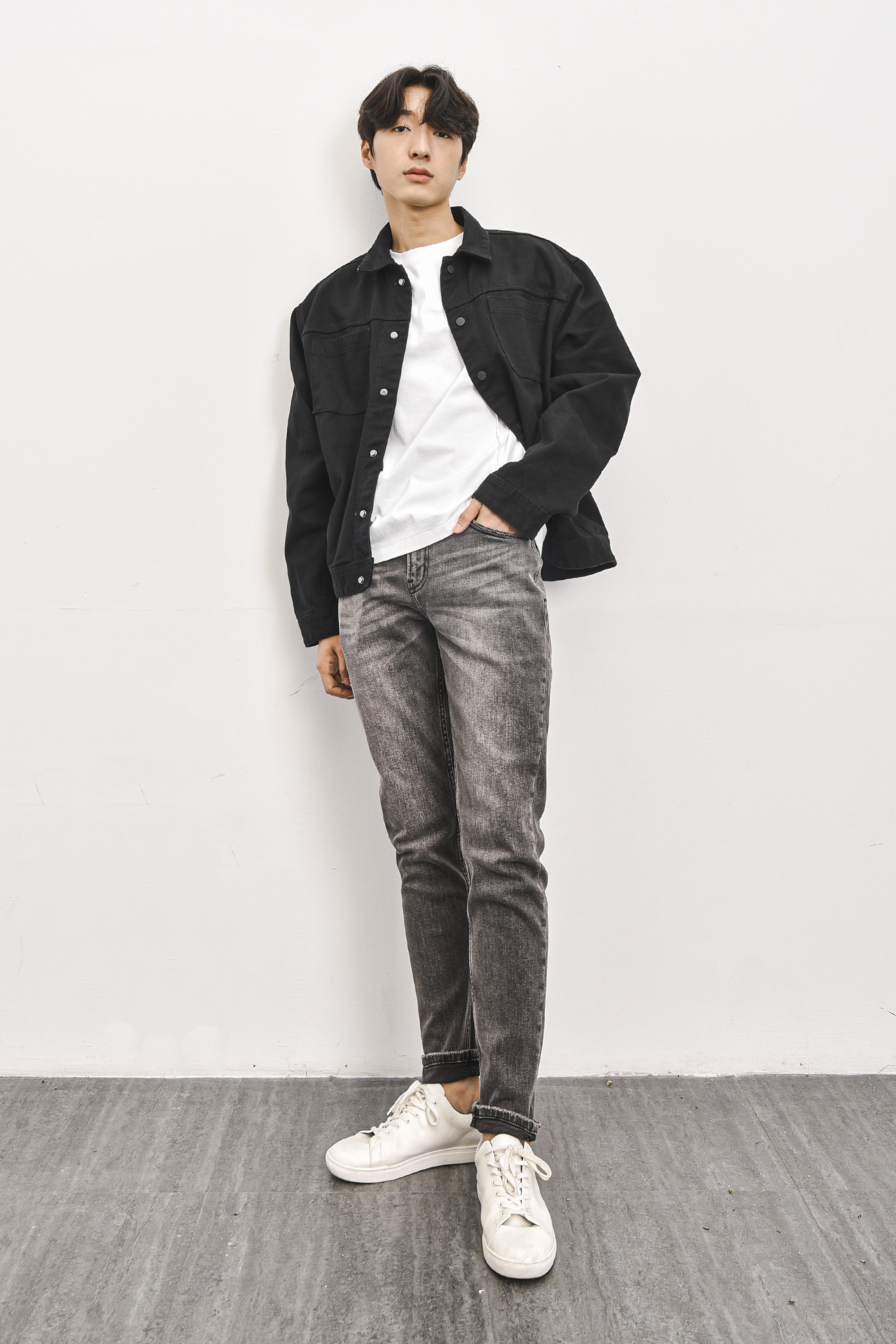 Quần Jean Nam Trơn Form Slim - Routine 10S21DPA006CR1