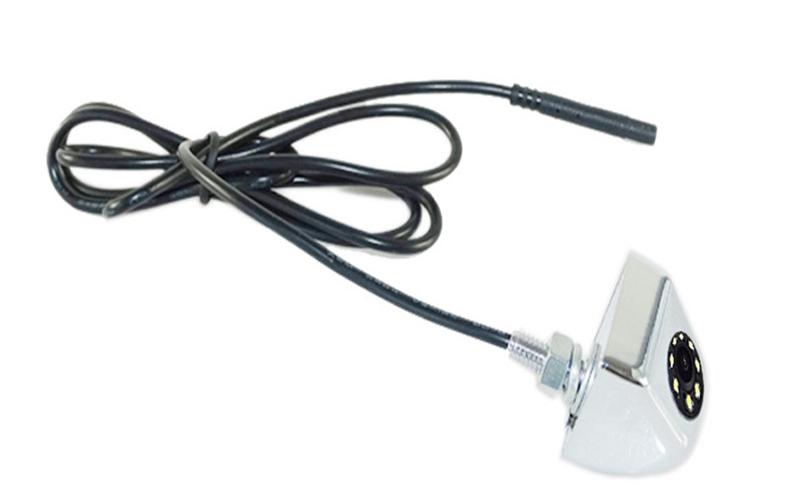 Camera lùi chống nước 8 đèn LED ( Hồng Ngoại)