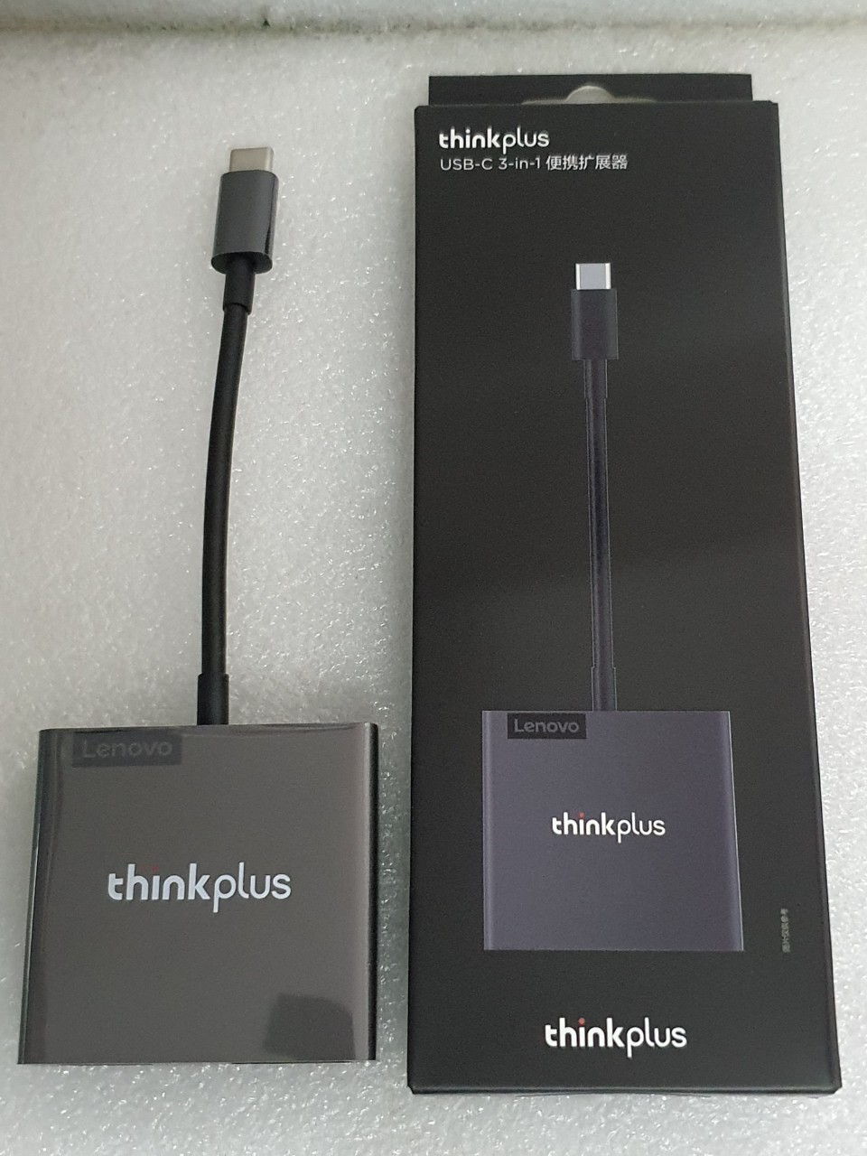 Cáp chuyển đổi usb type c sang cổng vga, hdmi và usb 3.0 - lenovo thinkplus type c usb-c 3-in-1 nhỏ gọn, tiện dụng